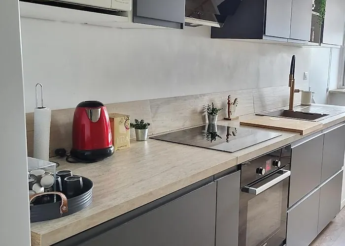 Large 2-room Like A Cocoon Nizza